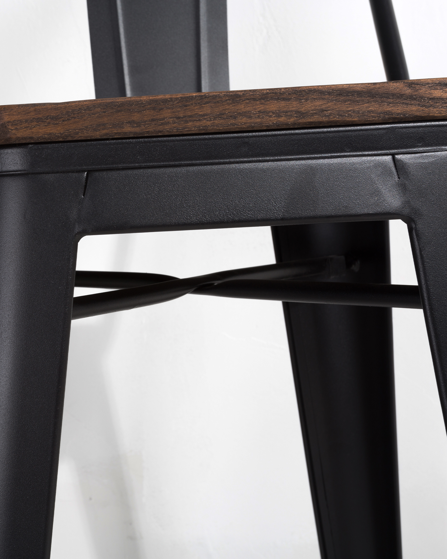 Rustikalne stolice za dizajn terasa Rustikalne stolice za dizajn terasa