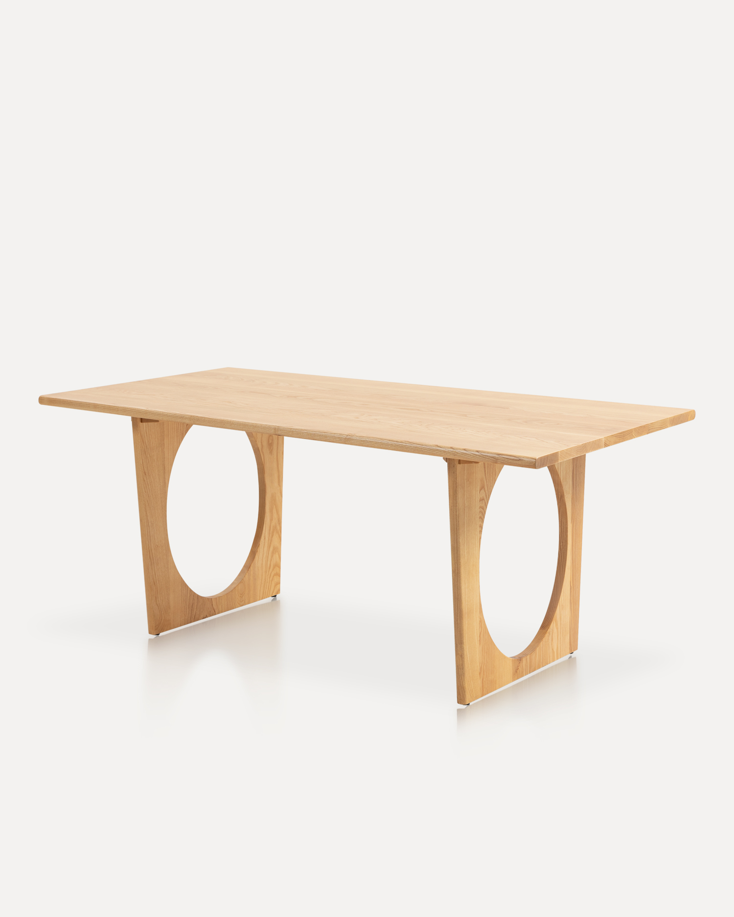 Prirodni ljepota stol od pepela